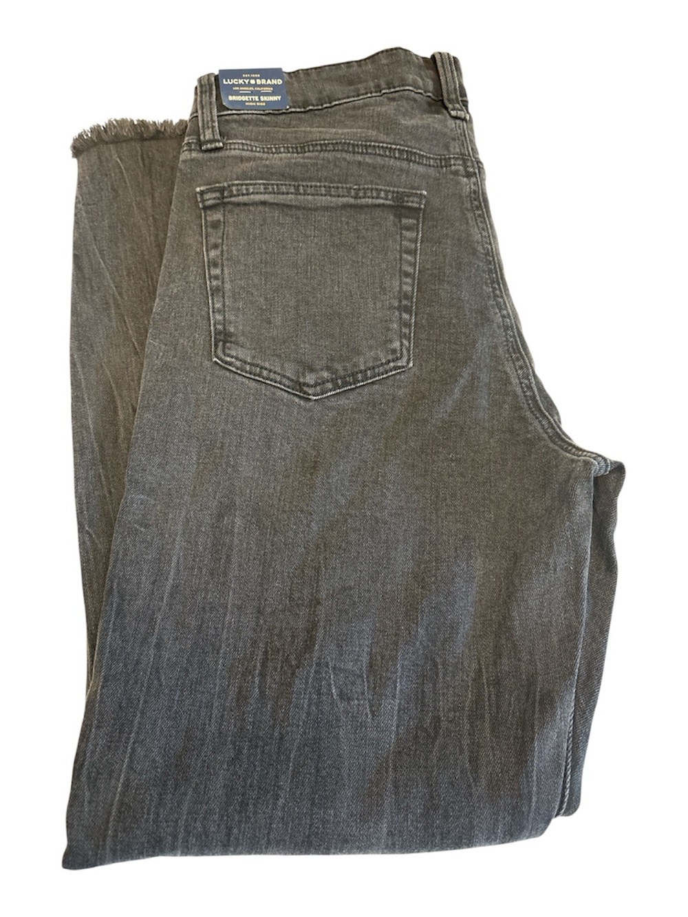 Lucky Brand jeans Bridgette skinny style distressed knee/frayed hem Sz 6/28 NWT
